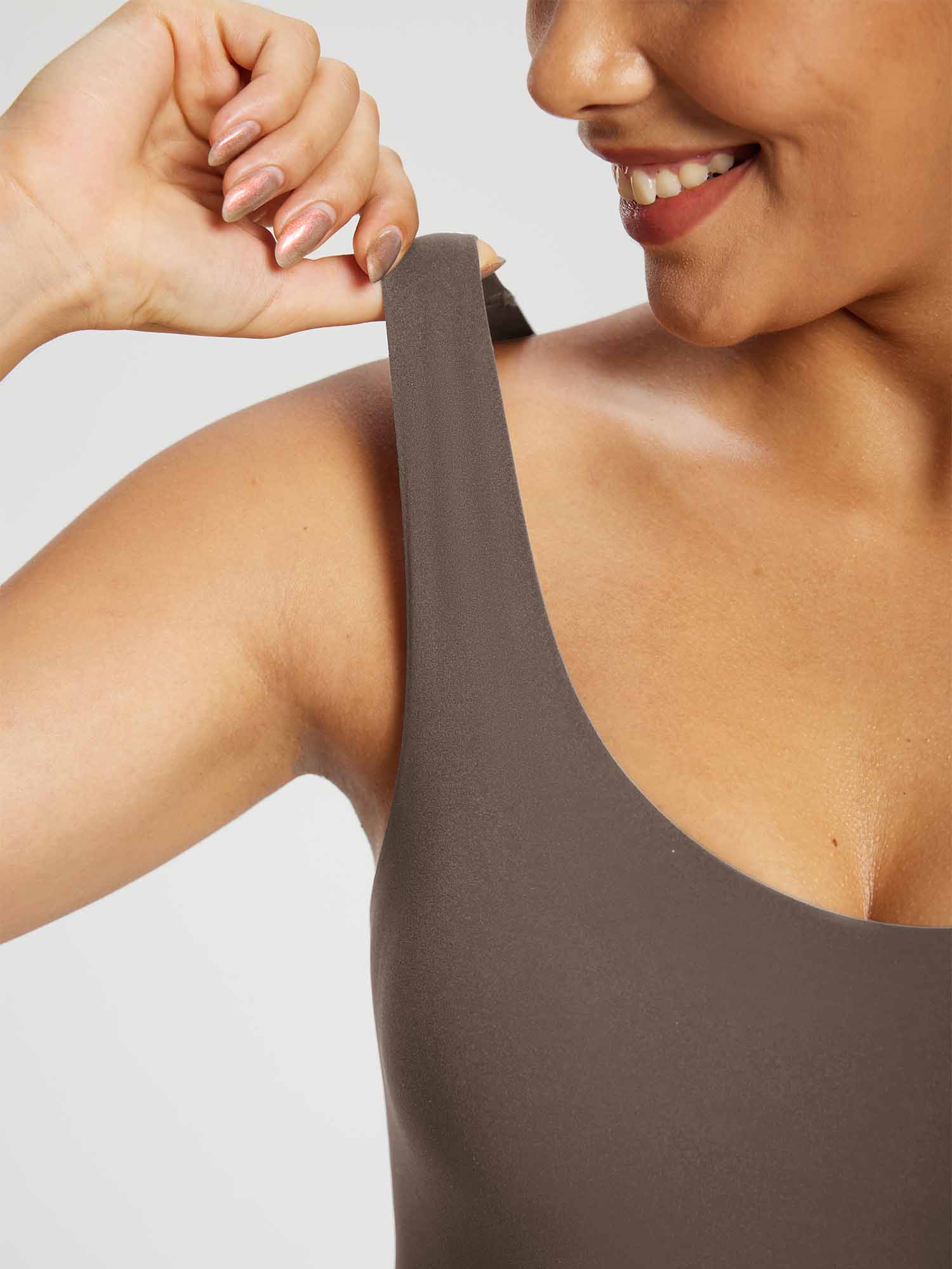 Freeleaf U-Back Built-In Padded Tank Top